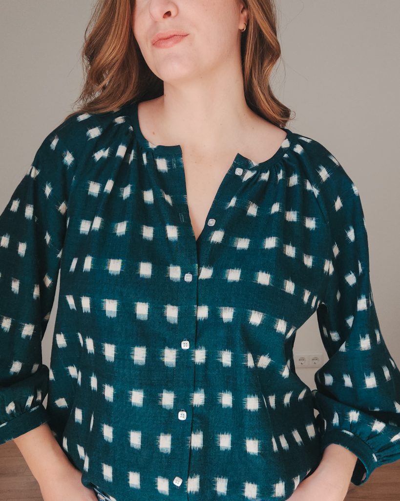 Roscoe Blouse Button Front by True Bias | The Sewing Things Blog