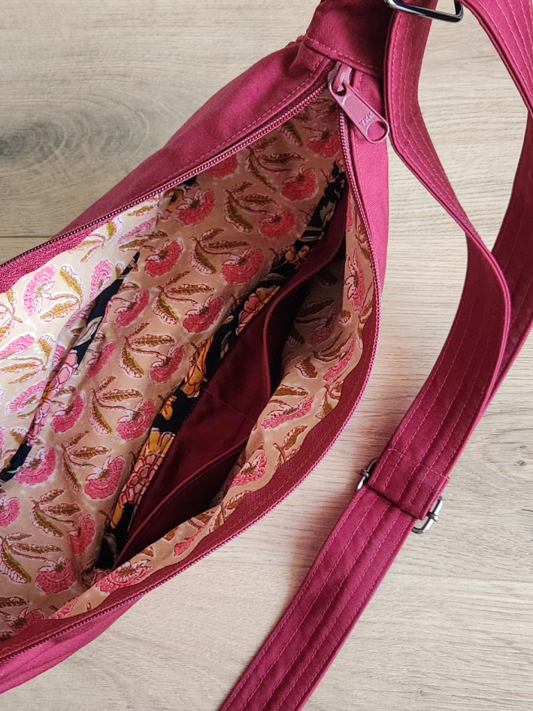 Wholecloth Fairmount Bag | The Sewing Things Blog